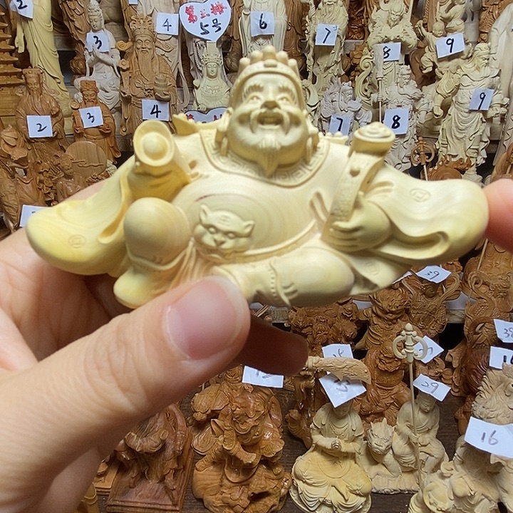 柏木（崖柏）财神爷
