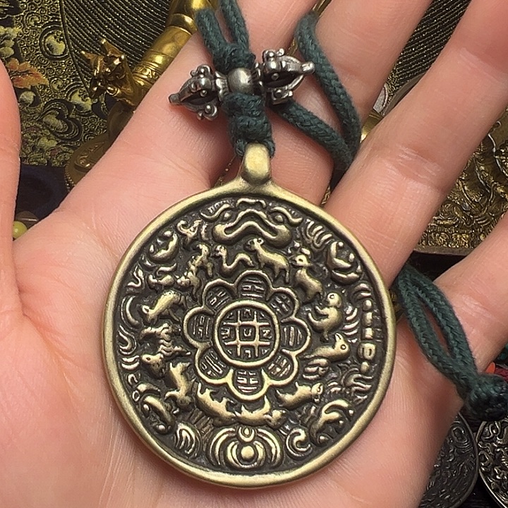 雨***虹泥塑藏式风格小元素