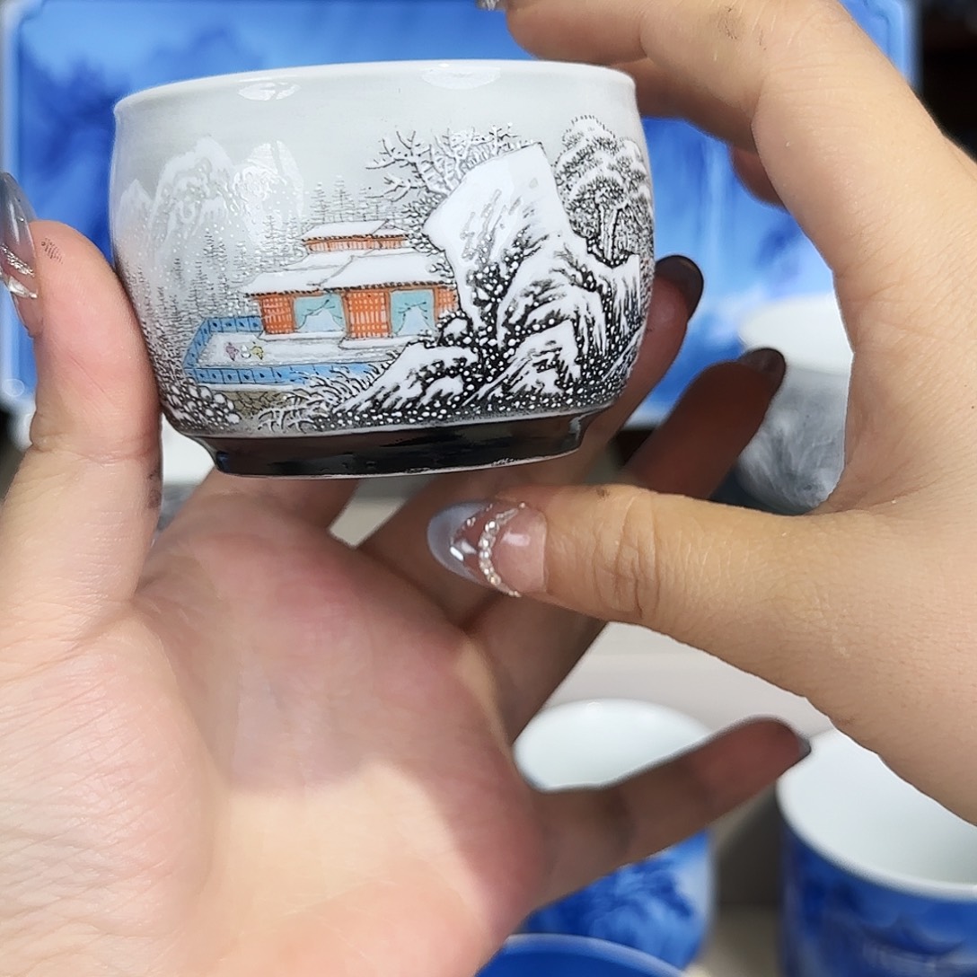 山***流粉彩雪景山水杯杯