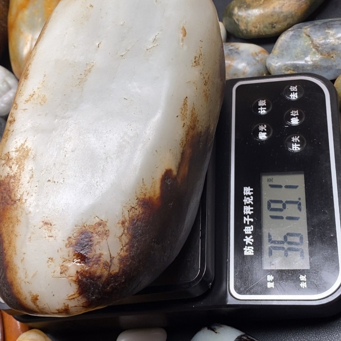 和田玉挂件未镶嵌青*?