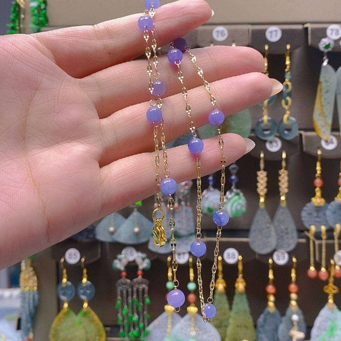 未镶嵌翡翠耳饰翡翠