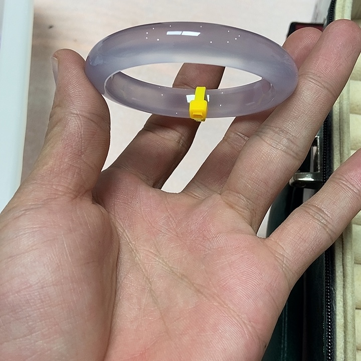 米***。手镯玛瑙/玉髓未镶嵌087