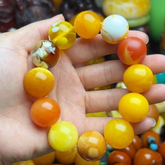 未镶嵌琥珀手串蜜蜡