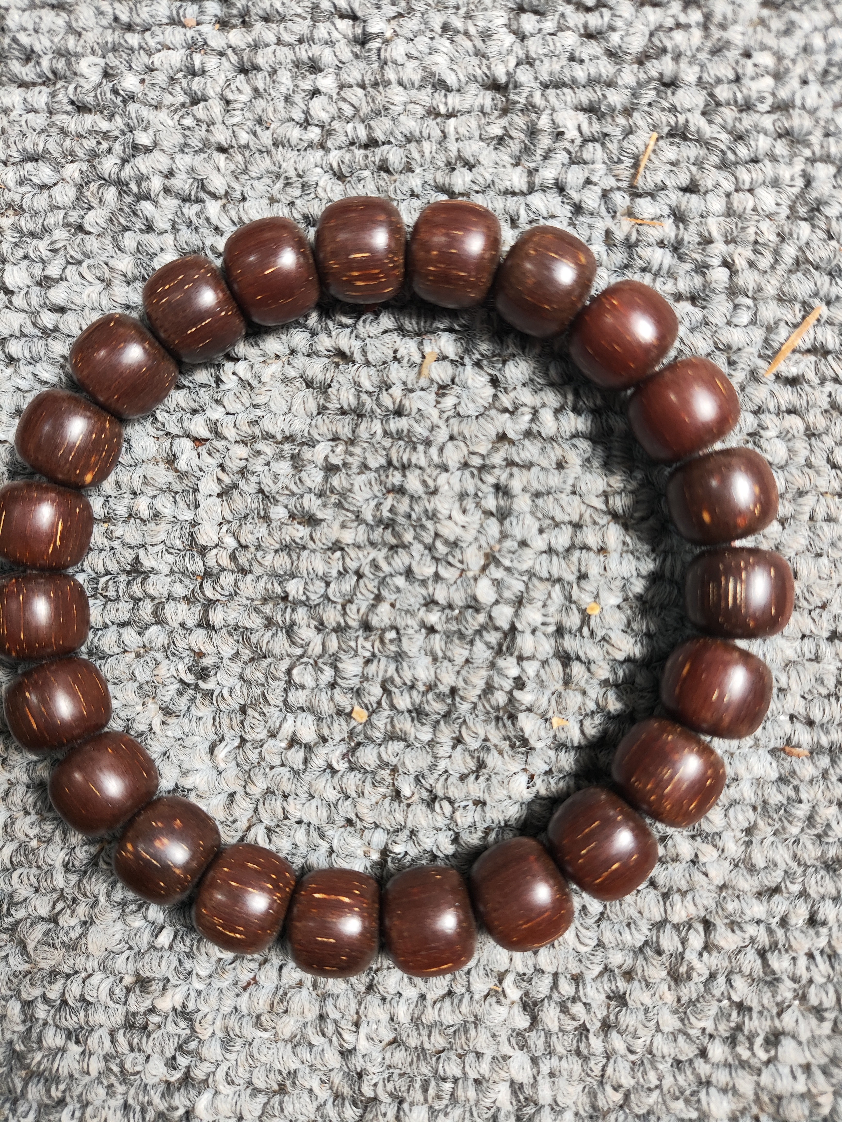 巴布亚新几内亚贡木老型珠