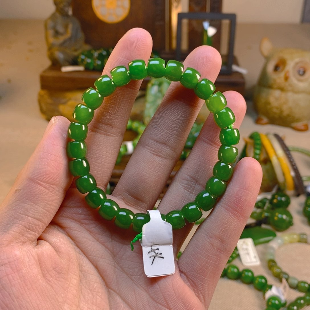 和田玉颈饰未镶嵌用****5