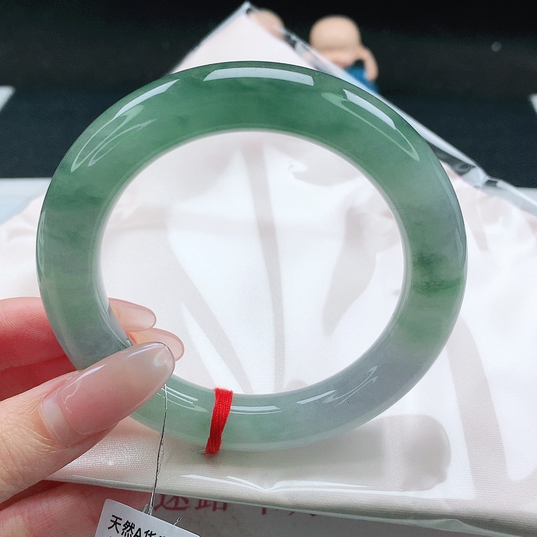 未镶嵌手镯翡翠余**恙57圈