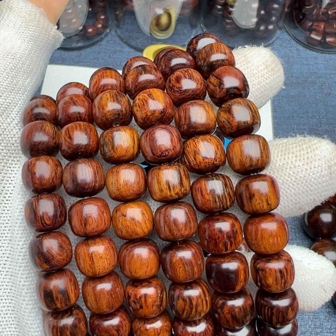 木海南红降花梨公1.0黄油底满芝麻点超一档