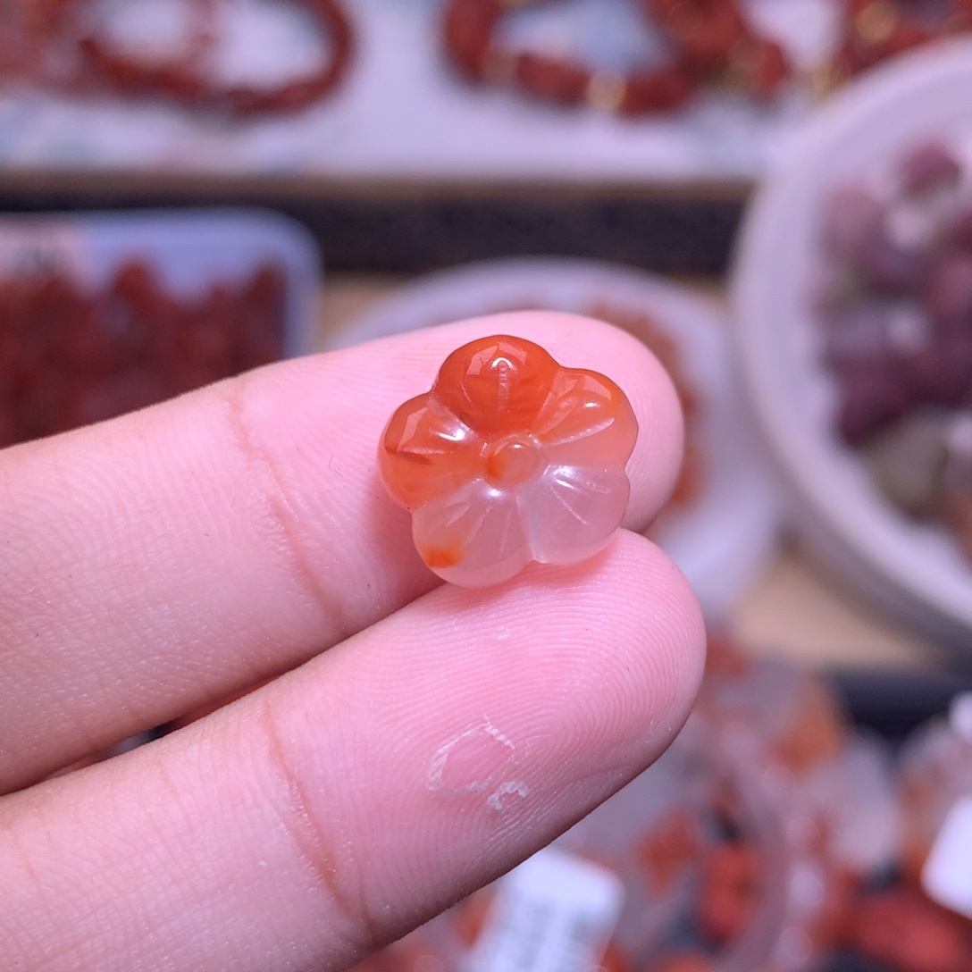 南红玛瑙未镶嵌珠宝半成品377