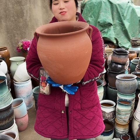 口28高30瑕疵盆子。