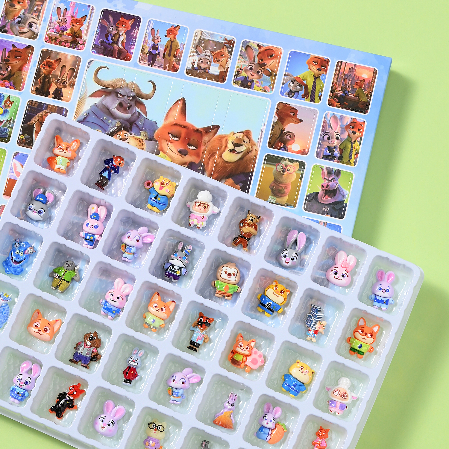 40入疯狂动物城盲盒跨年圣诞送儿童仪式感礼物树脂抽奖洞洞乐盲盒