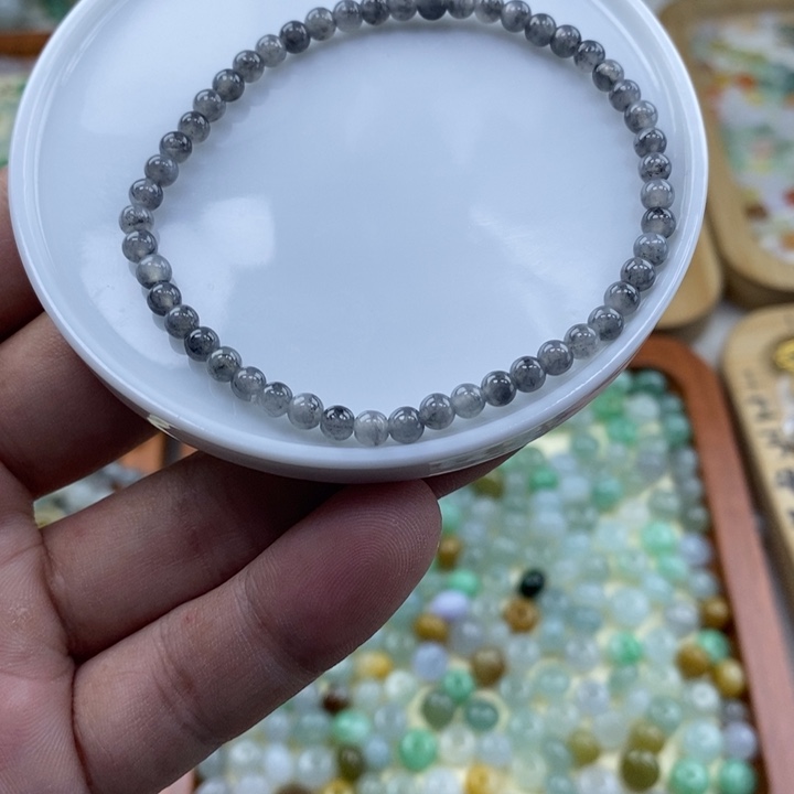 翡翠未镶嵌吊坠(不含链)冰乌鸡卡3.8手串