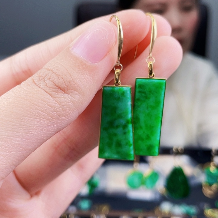 翡翠耳饰18K金镶嵌饰品