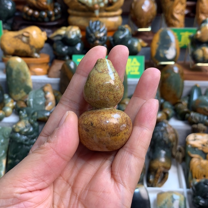 岫岩河磨玉（透闪石质玉）手把件未镶嵌