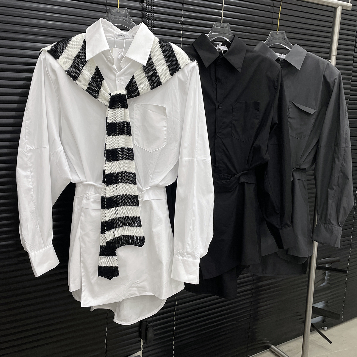 付新博女装减龄时尚套装女小众设计衬衫裙+针织披肩两件套14009