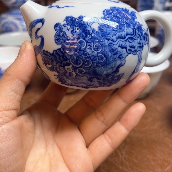 杯今天晚上的月亮好美