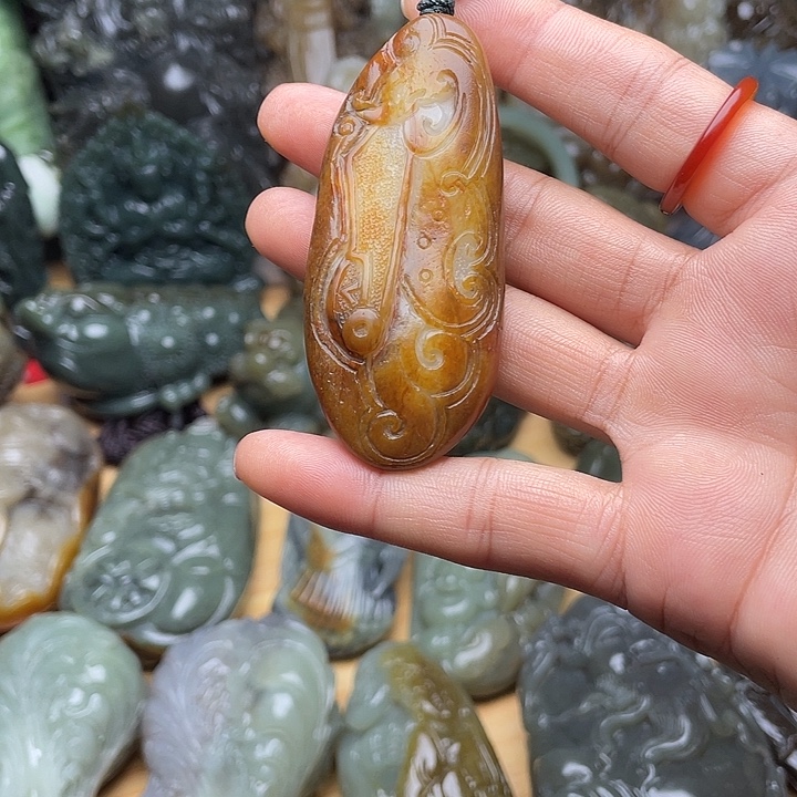 未镶嵌和田玉挂件