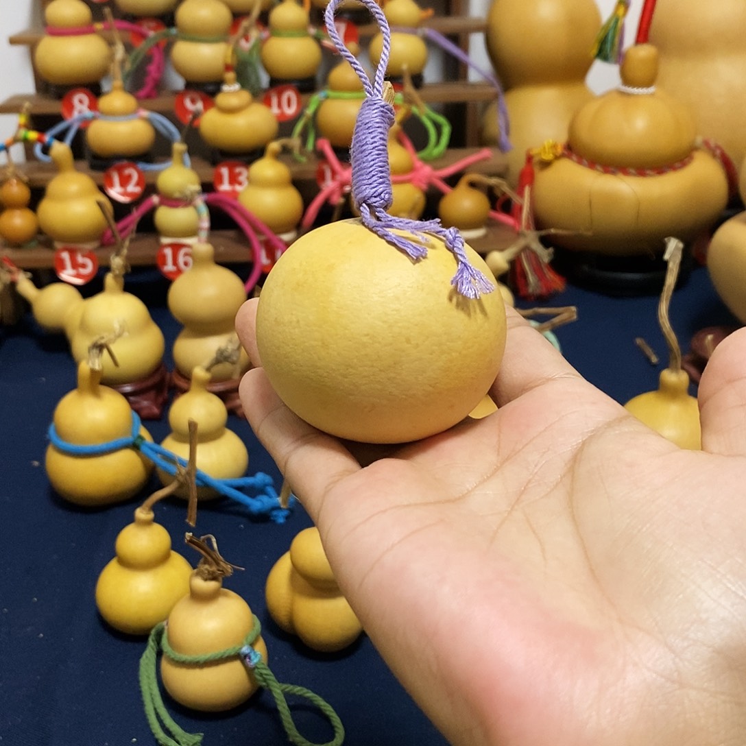 莉***子小苹果葫芦好看的