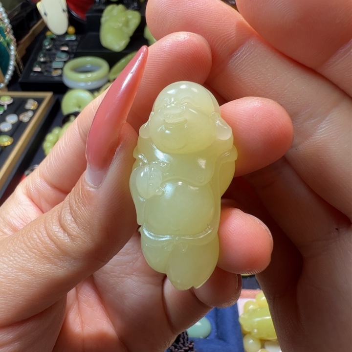 和田玉（黄玉）颈饰未镶嵌