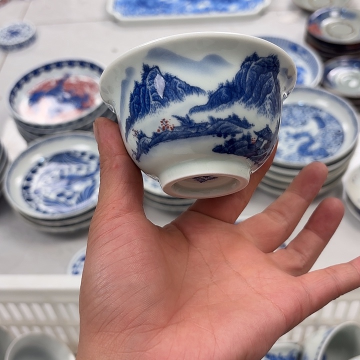 瓷片万里江山大压手杯景德镇