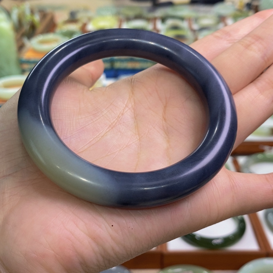 和田玉手镯未镶嵌籽青花圆条58/59