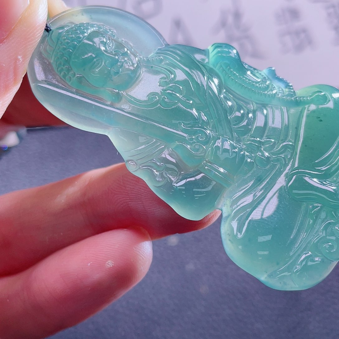 翡翠颈饰未镶嵌999999999