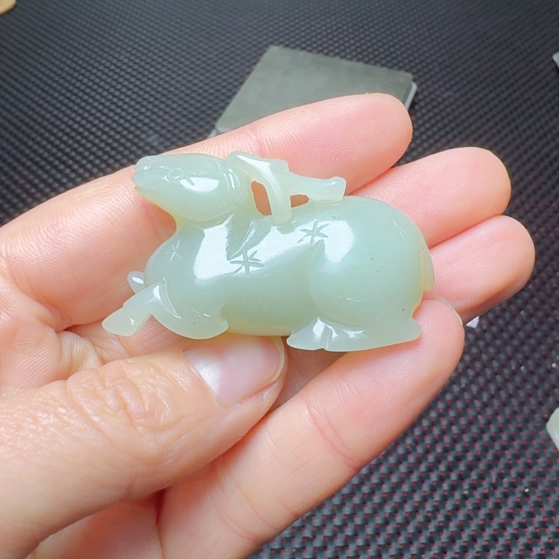 和田玉挂件未镶嵌