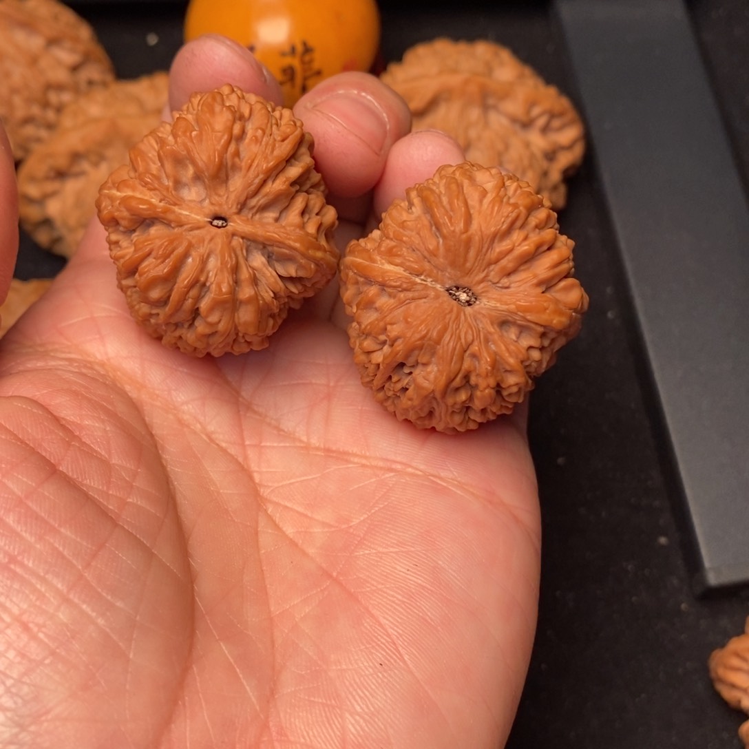 文玩核桃吊坠叨**生大蒜头