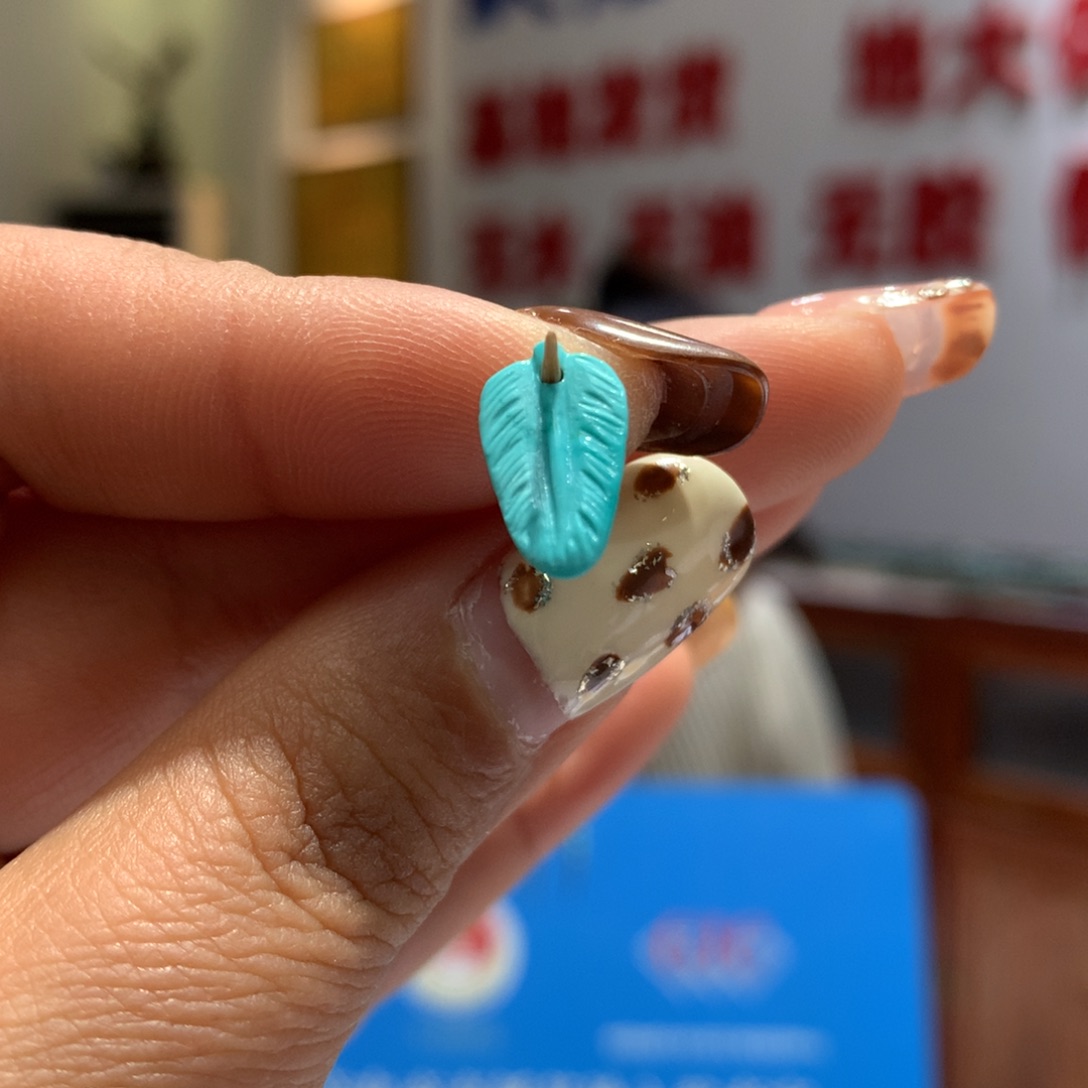 绿松石配饰未镶嵌