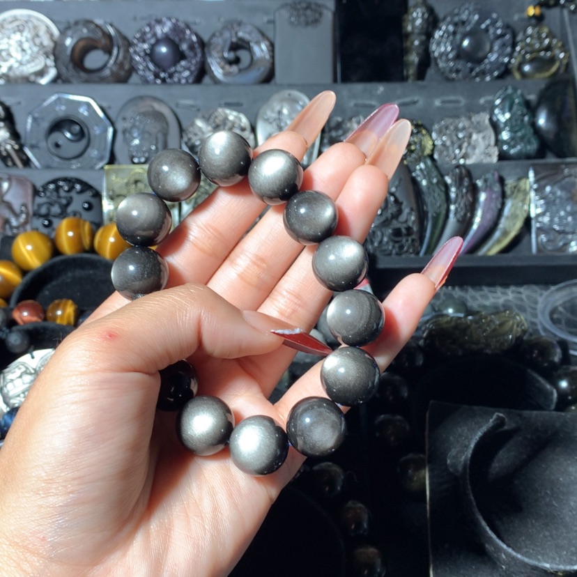 【闪购商品】黑曜岩手链未镶嵌?****洲