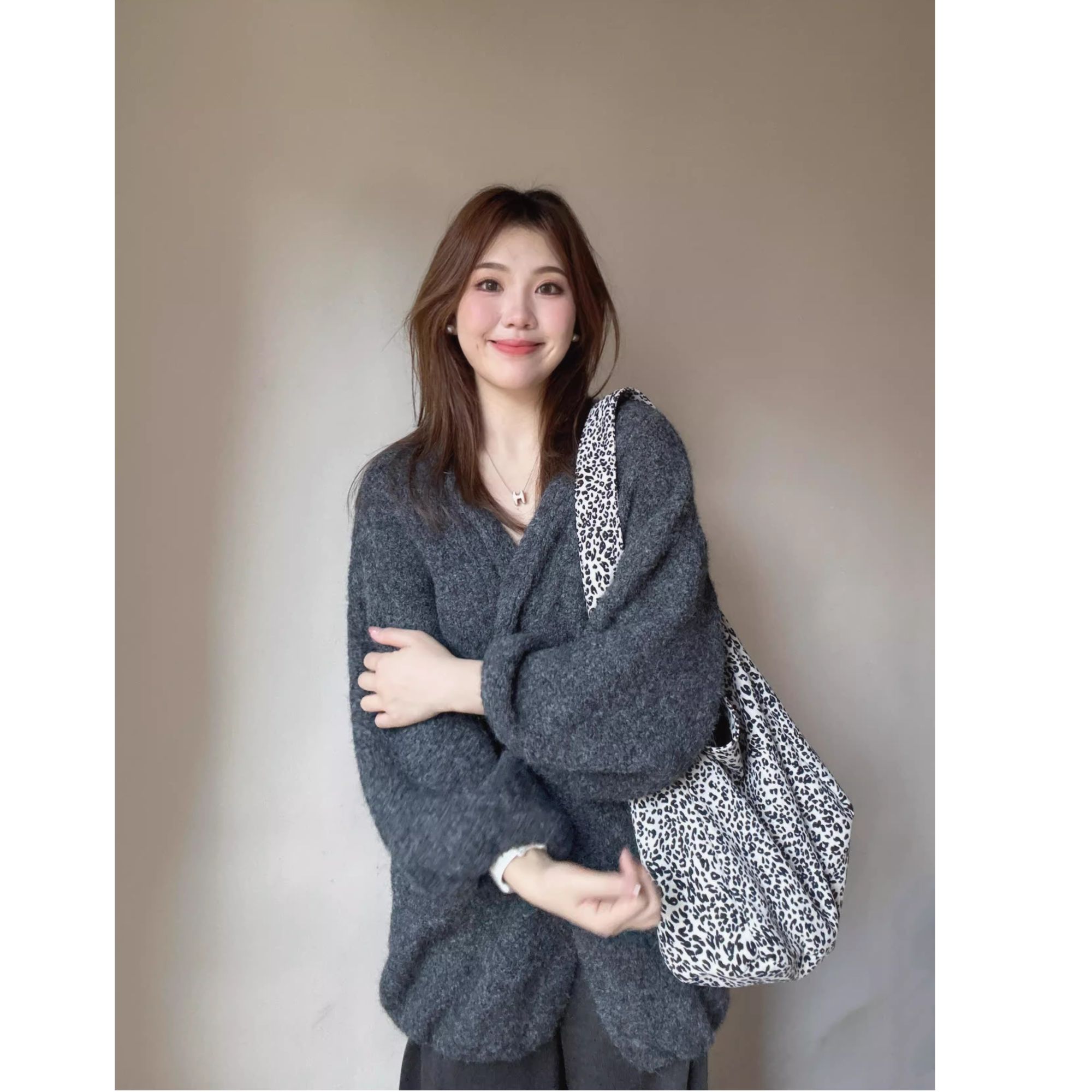 慵懒风灯笼袖针织开衫女冬新款宽松毛衣外套