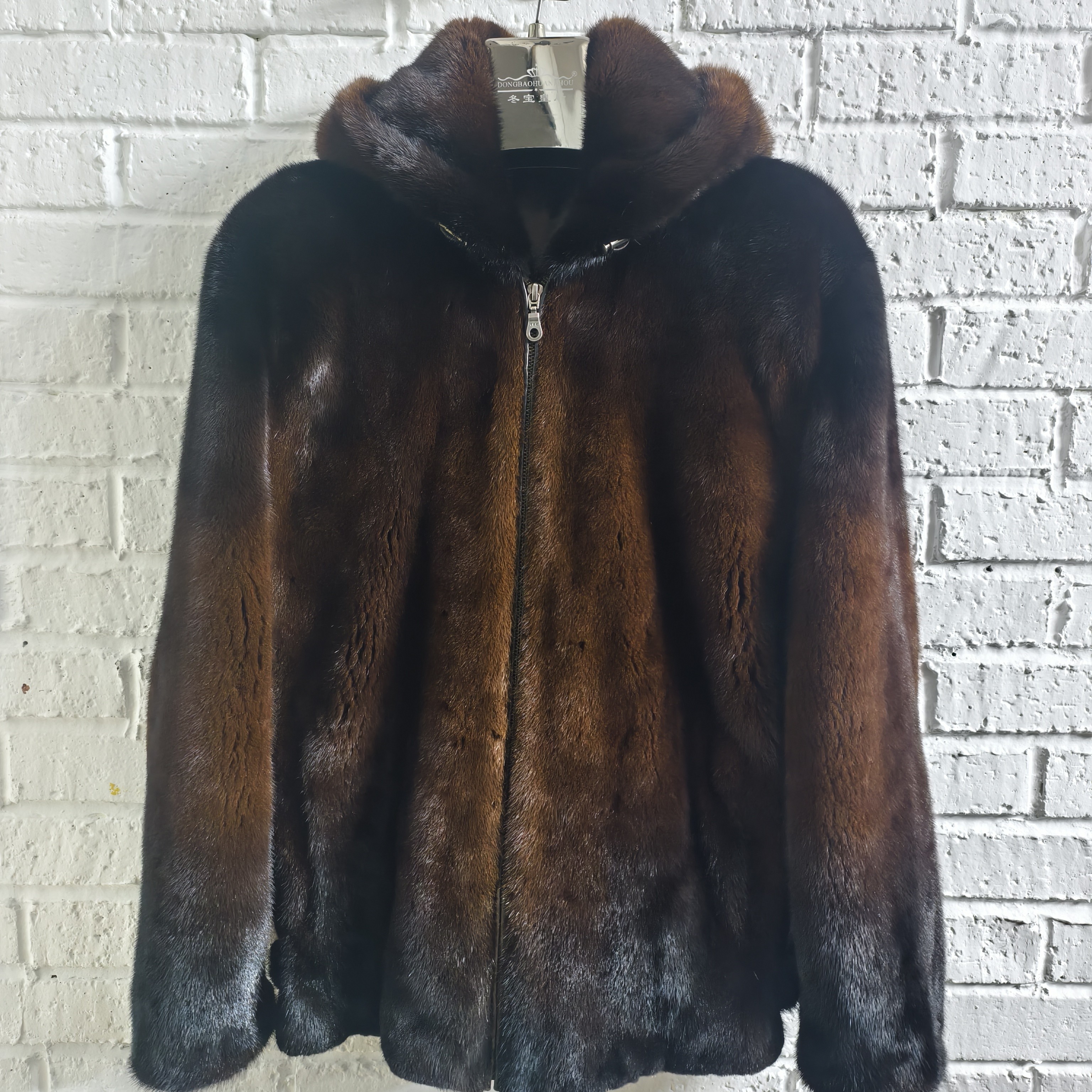 男士拉链帽款短外套皮