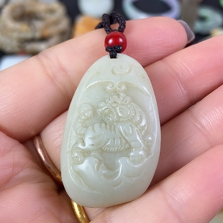 和田玉（糖玉）挂件未镶嵌