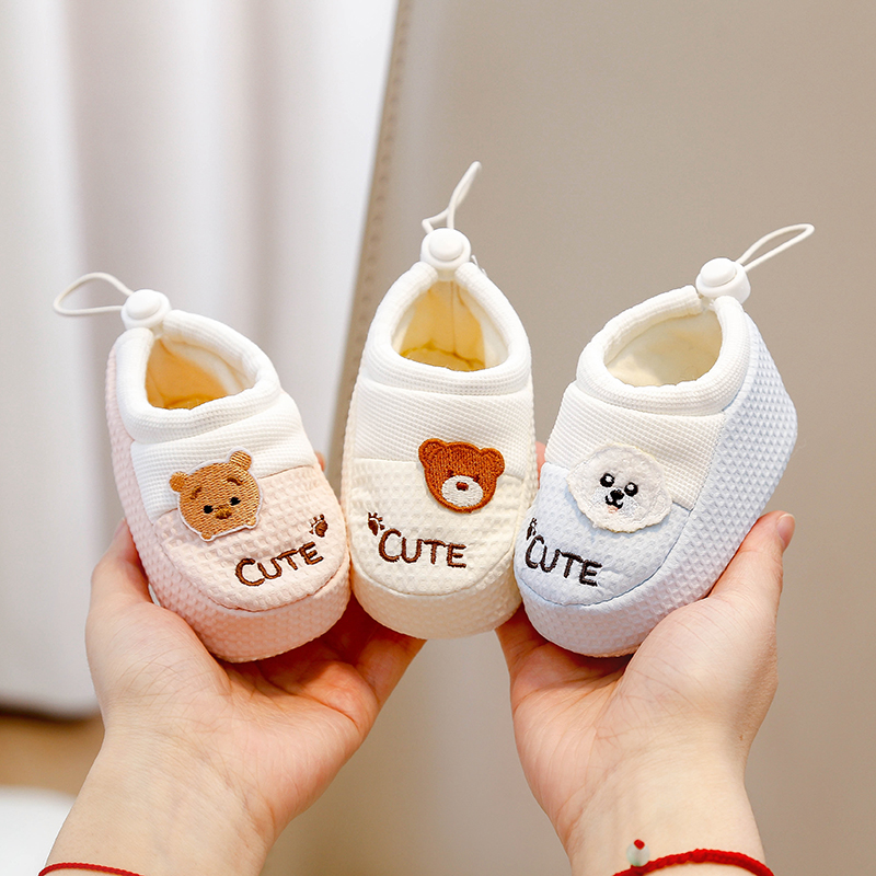 男女宝宝春季0-1岁新生儿婴儿鞋6-12个月小月龄好穿软底防滑不掉