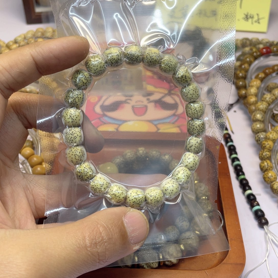 星月菩提手串骨瓷白小星点约10