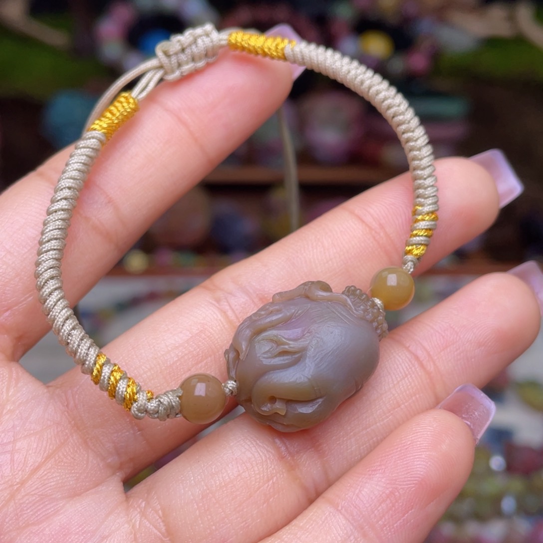 玛瑙/玉髓珠宝半成品未镶嵌盐源玛瑙福利人参