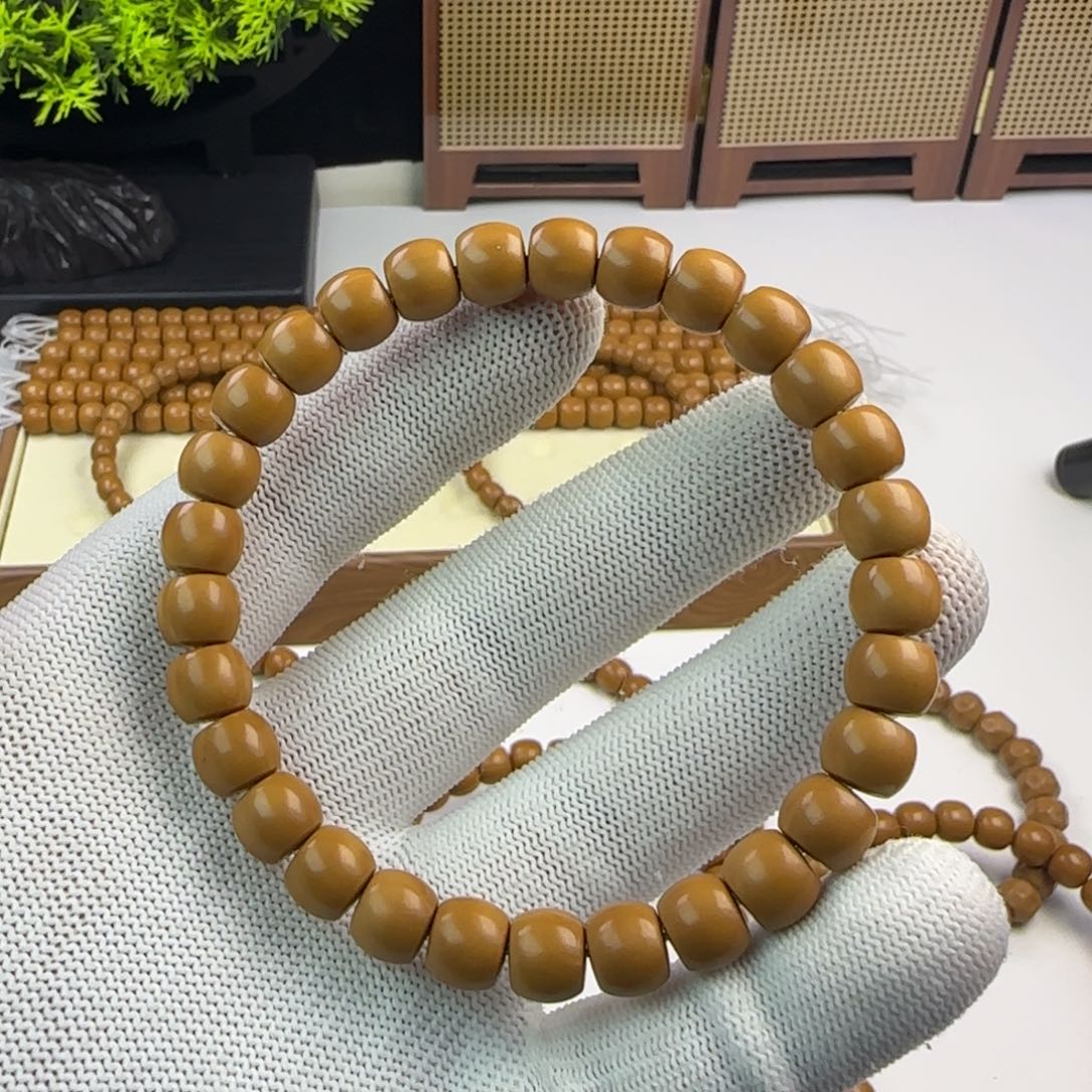 吊坠猴头核桃直切