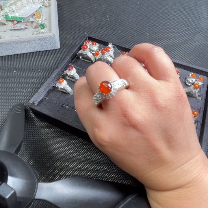 翡翠戒指未镶嵌缅甸天然翡翠