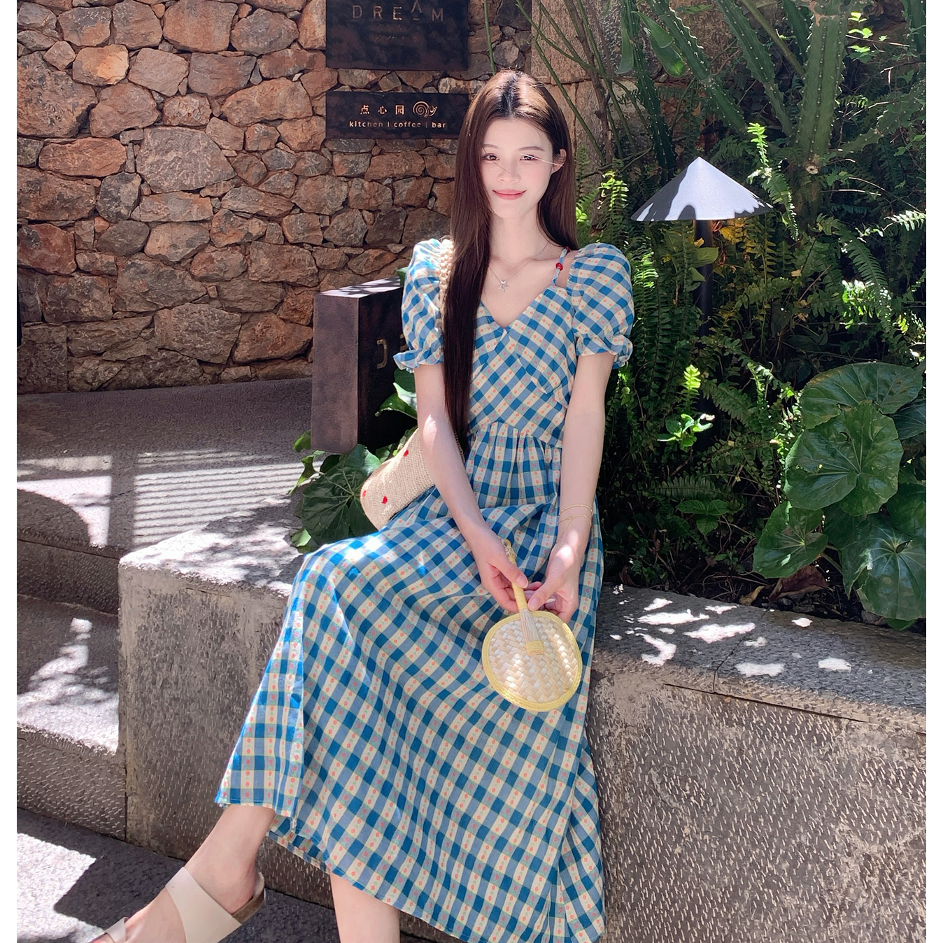 法式大码连衣裙格纹碎花连衣裙女夏遮肚子显瘦中长款甜美风连衣裙