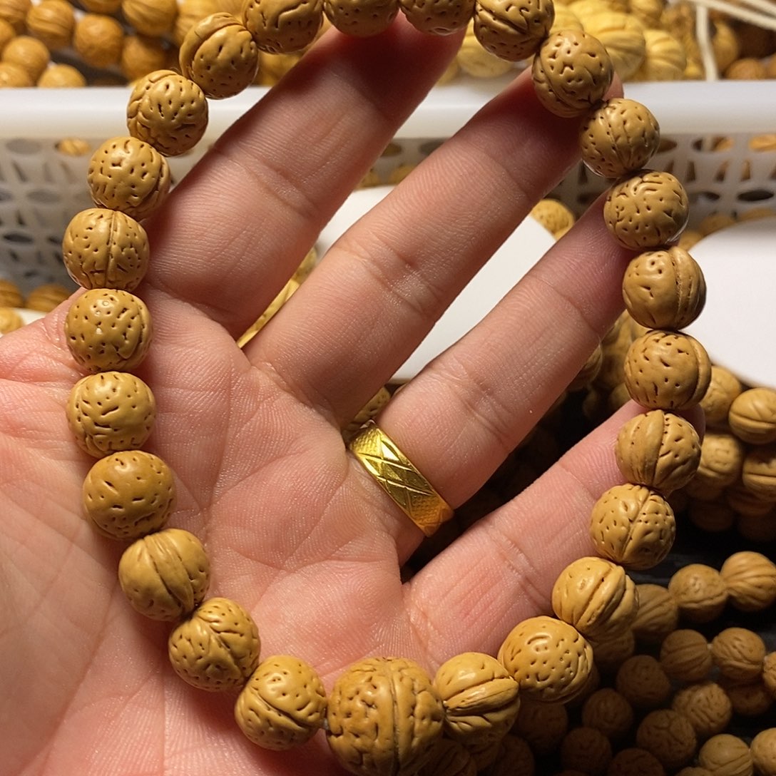 桃核吊坠1.2野生桃核一道筋手持