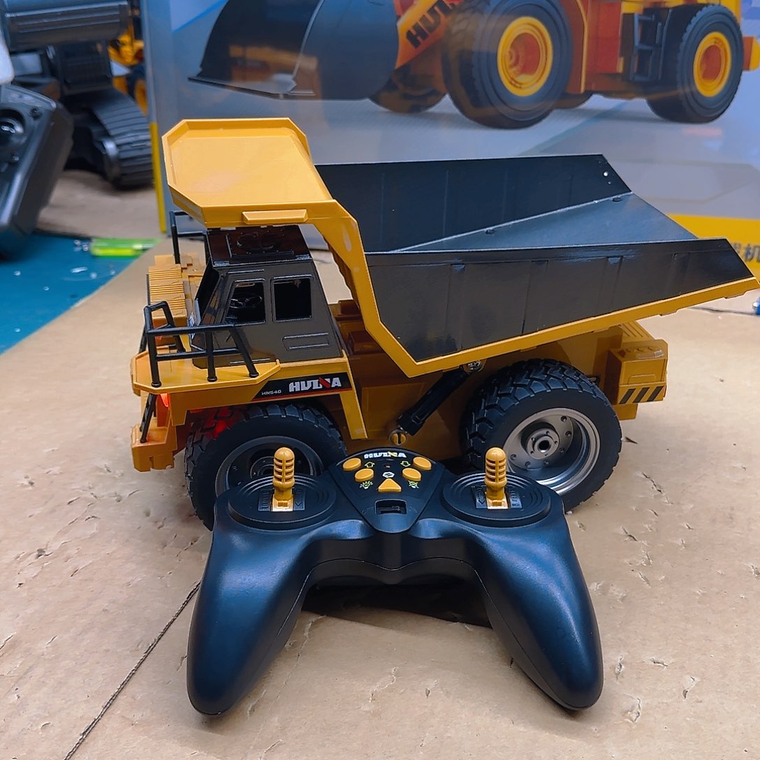 遥控自卸车模型玩具玩具