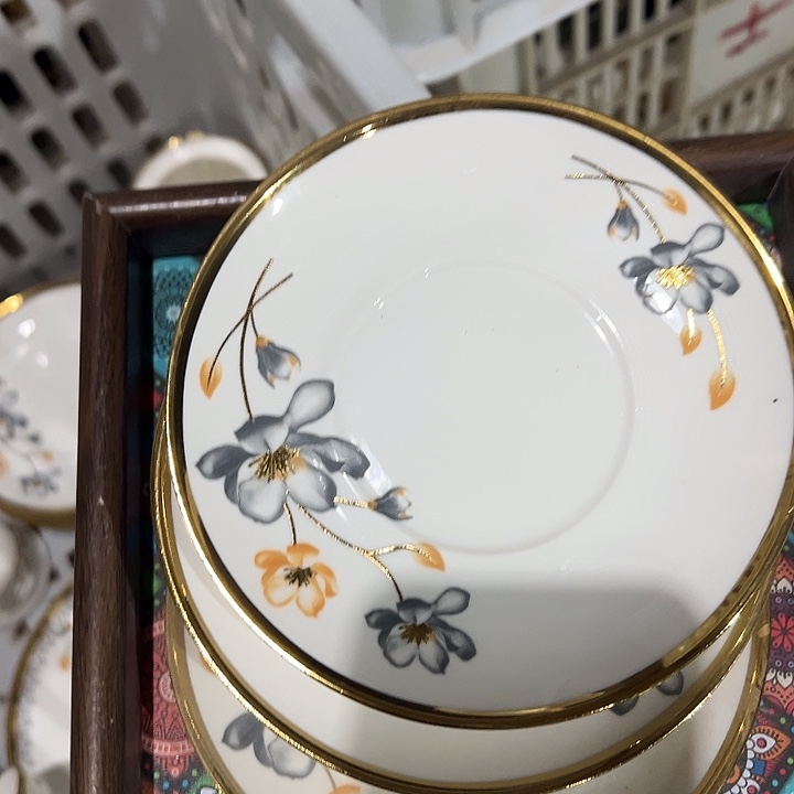 陶四个碟子，1111111111114..615