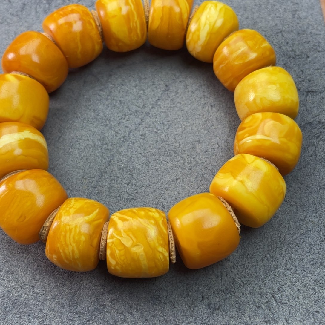 蜜蜡未镶嵌吊坠(不含链)