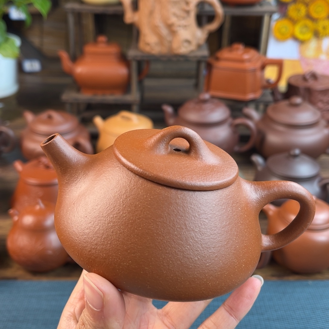 v***y紫砂茶壶手工制作工艺精湛
