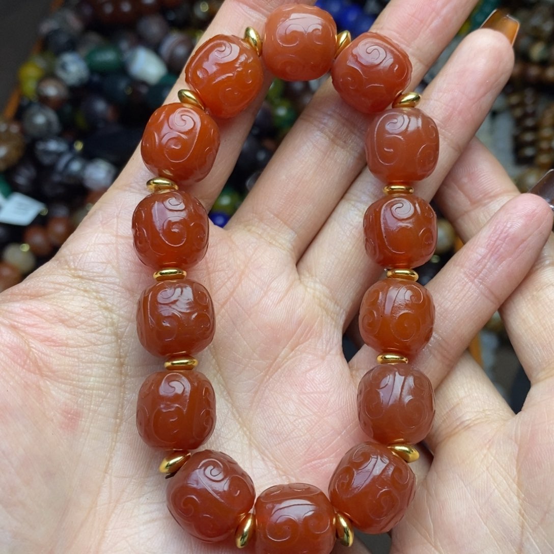 玛瑙/玉髓颈饰未镶嵌