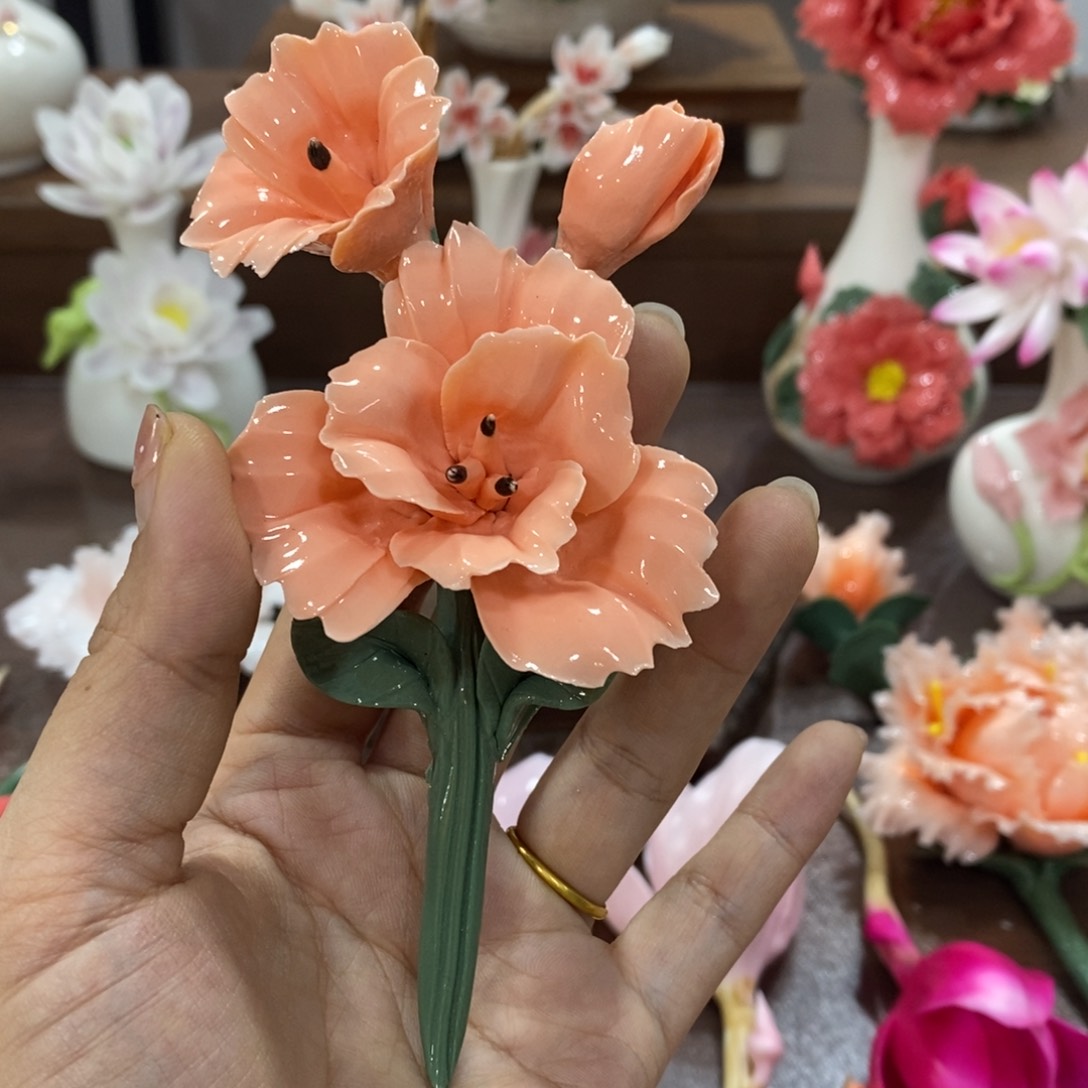摆件陶瓷手工花摆件