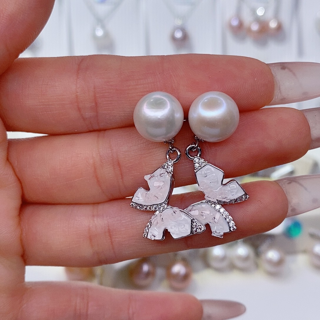 未镶嵌淡水珍珠耳饰