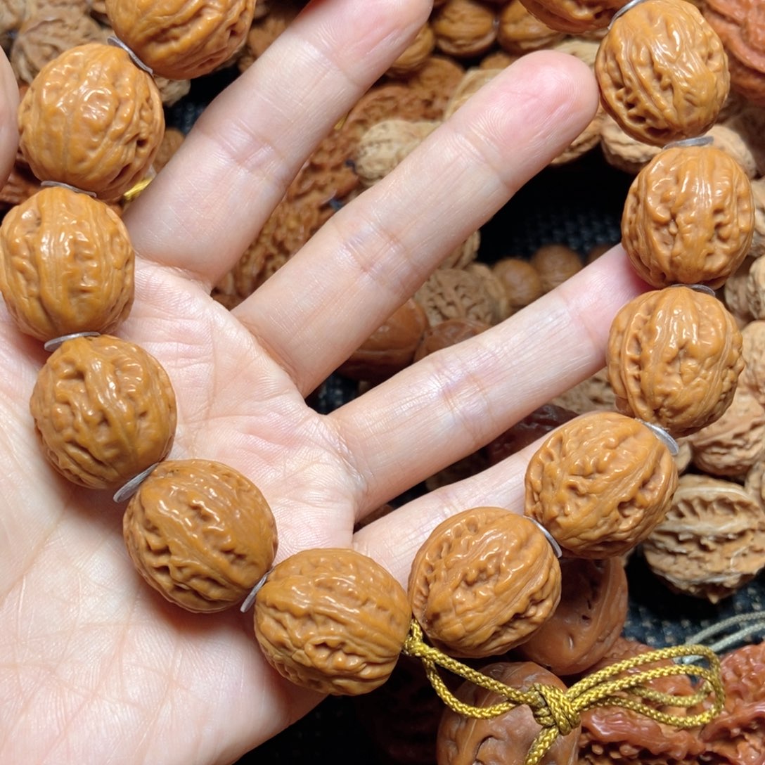 开***。手串文玩核桃粗筋手串