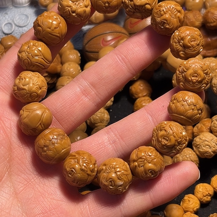 橄榄核手串/手链猴头荷叶财神