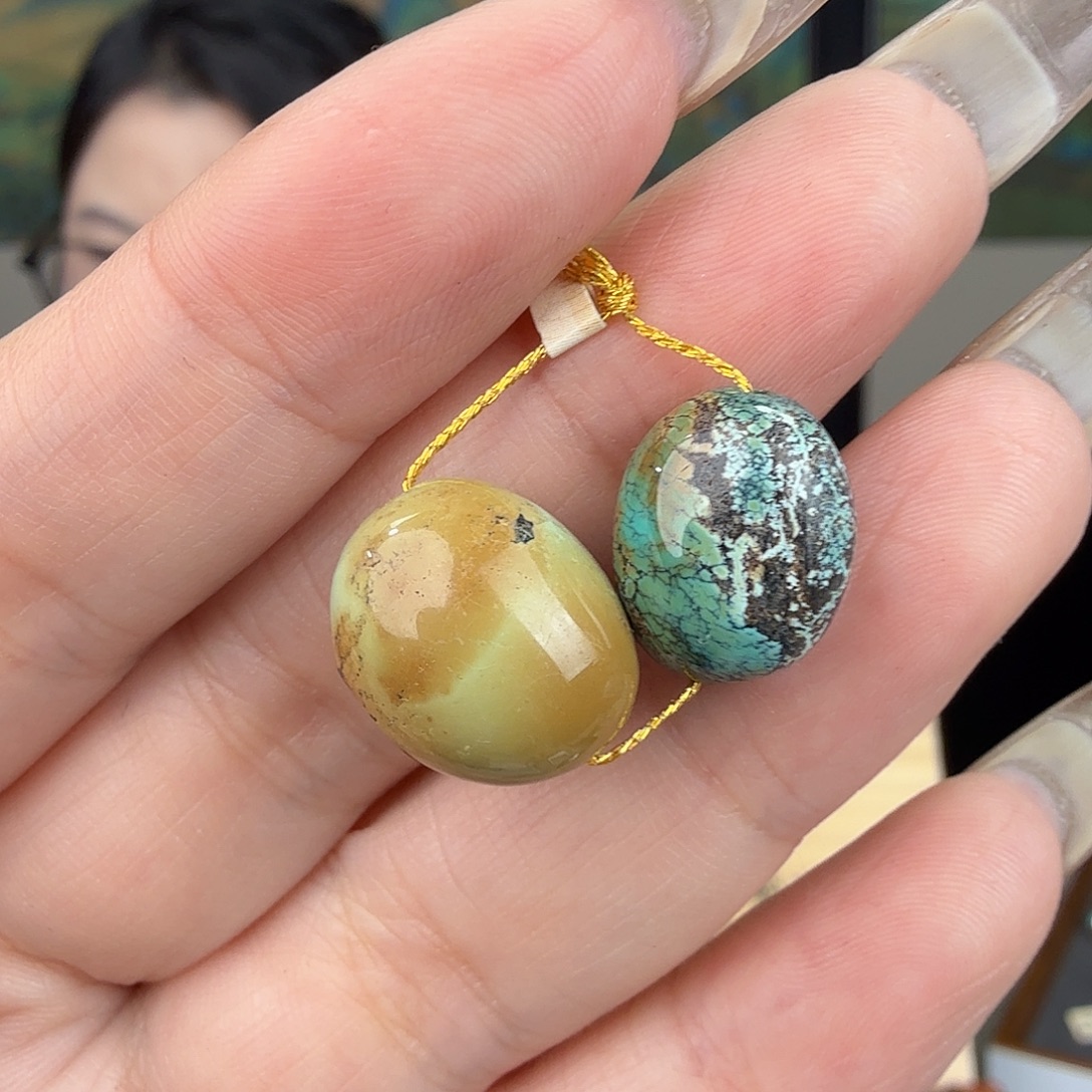 绿松石未镶嵌珠宝奇石