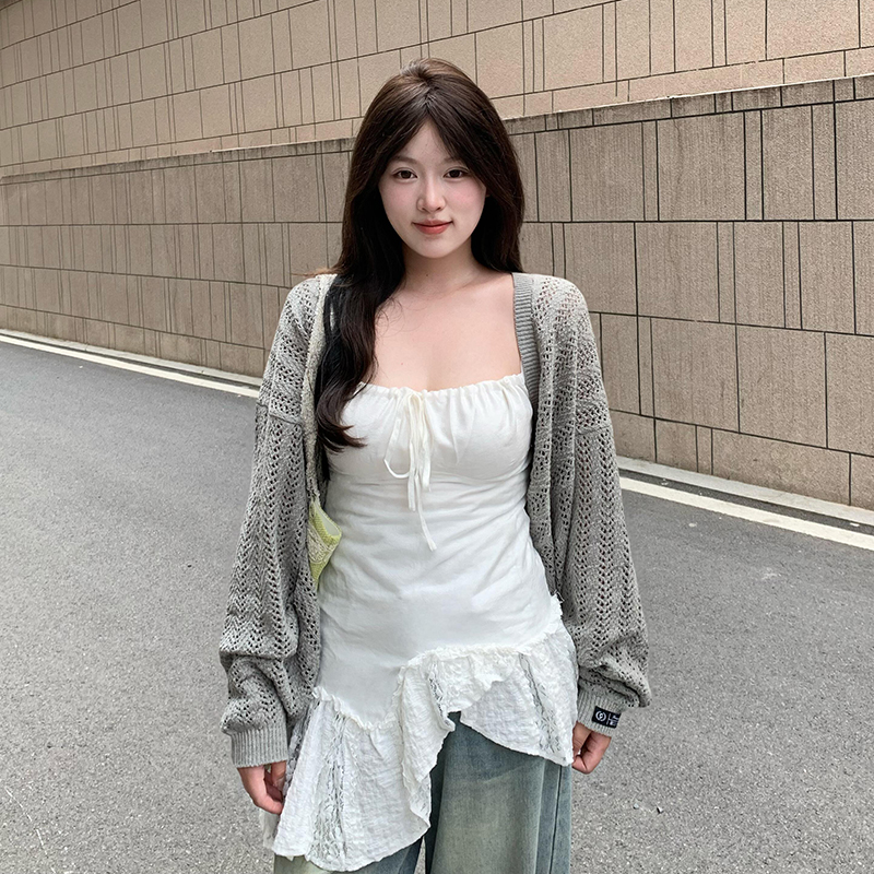 【9008】甜美风不规则蕾丝拼接吊带背心设计感辣妹外穿上衣女早秋